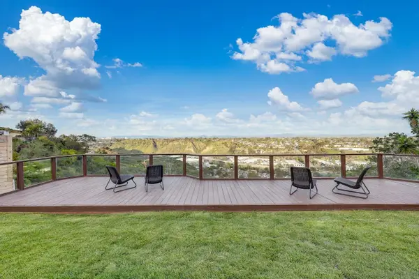 5777 Desert View Dr #358-381-14-00, La Jolla, CA 92037