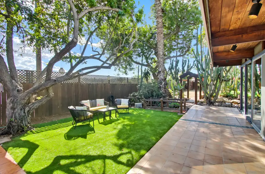 3558 Siembre St, Bonita, CA 91902 - #2