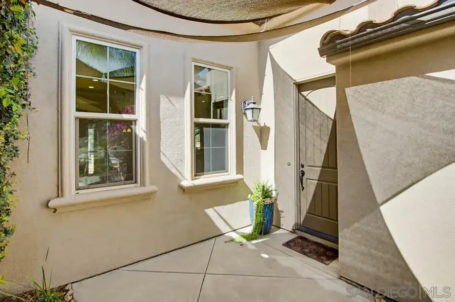 232 Calle Florecita, Escondido, CA 92029 - #3