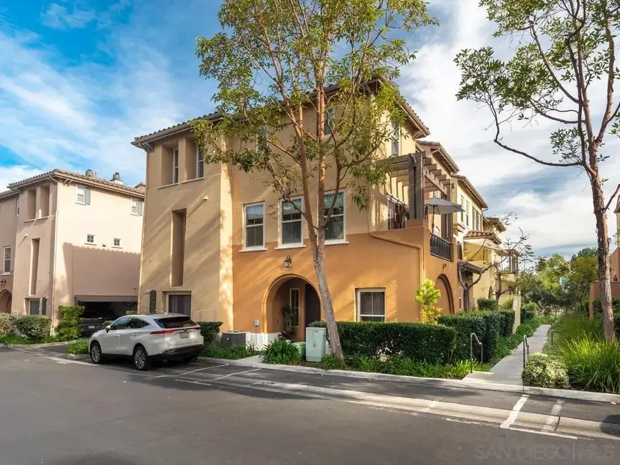 2684 Escala Circle, San Diego, CA 92108 - #3