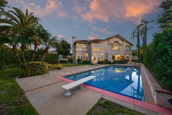 516 Camino Bailen, Escondido, CA 92029