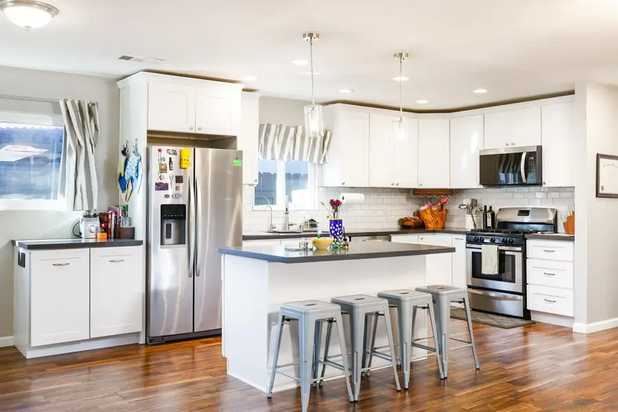 5051 Canosa Ave, San Diego, CA 92117 - #3