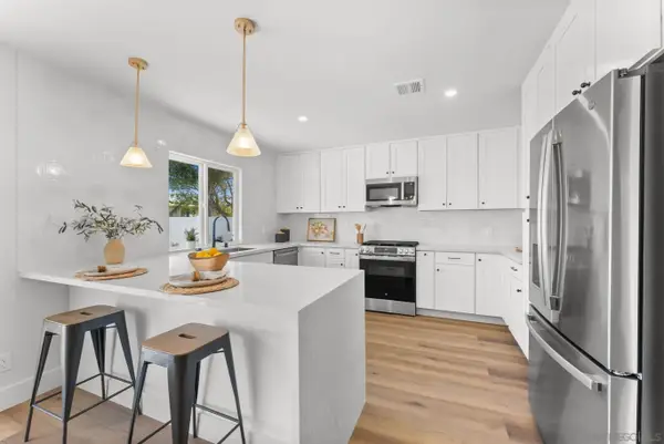 5219 Gaylord Dr, San Diego, CA 92117