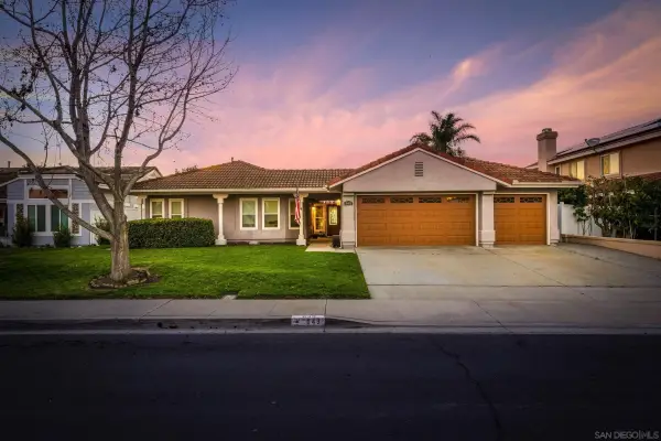 849 Muirfield Drive, Oceanside, CA 92058