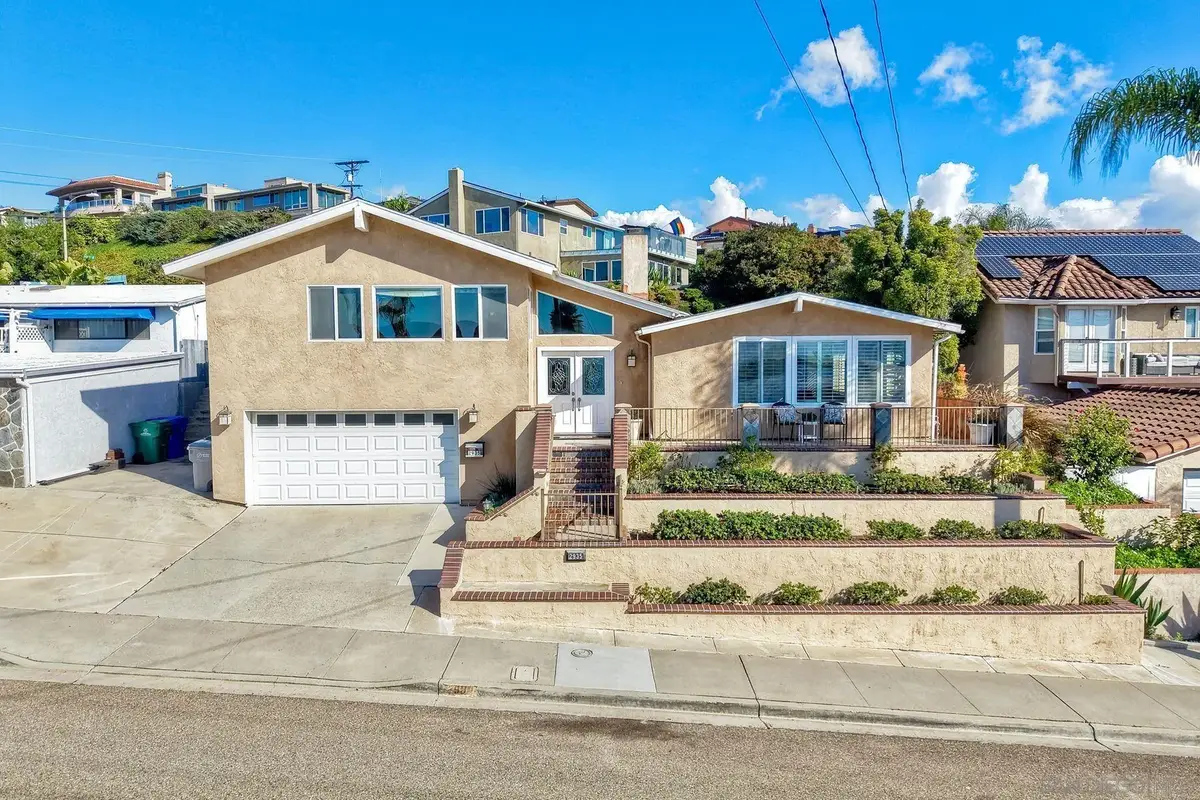 2935 Lloyd St, San Diego, CA 92117 - #1