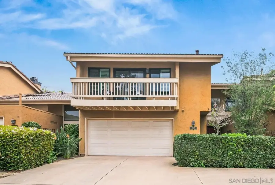 2538 Caminito Muirfield, La Jolla, CA 92037 - #3