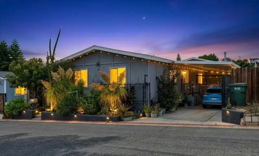 1380 Oak Hill Dr #SPC 42, Escondido, CA 92026 - #2