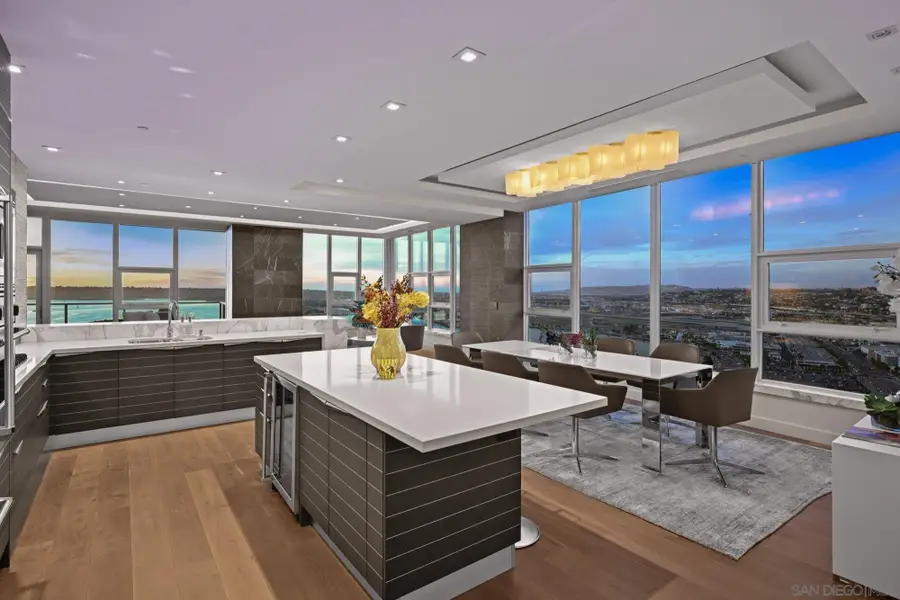 1325 Pacific Hwy #3503, San Diego, CA 92101 - #3
