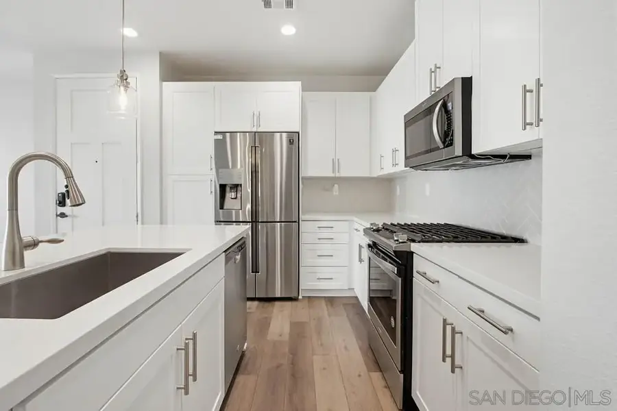 1162 Via Sandia, Oceanside, CA 92056 - #3