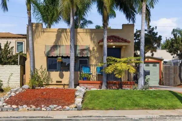 2536 Dwight, San Diego, CA 92104