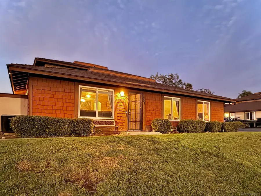 321 Sun Ct, El Cajon, CA 92021 - #2