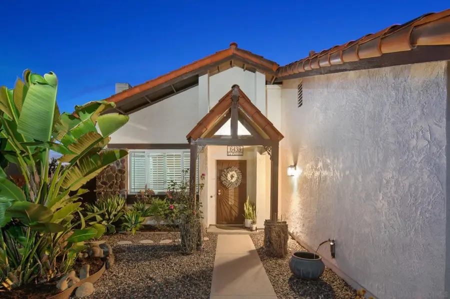 6433 La Paloma St, Carlsbad, CA 92009 - #2