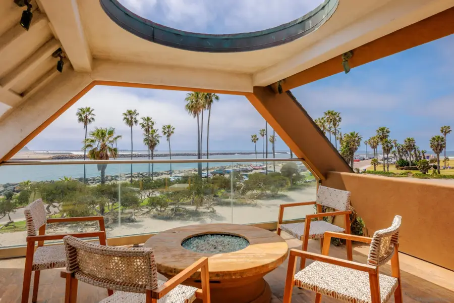 2617 Ocean Front Walk, San Diego, CA 92109 - #3