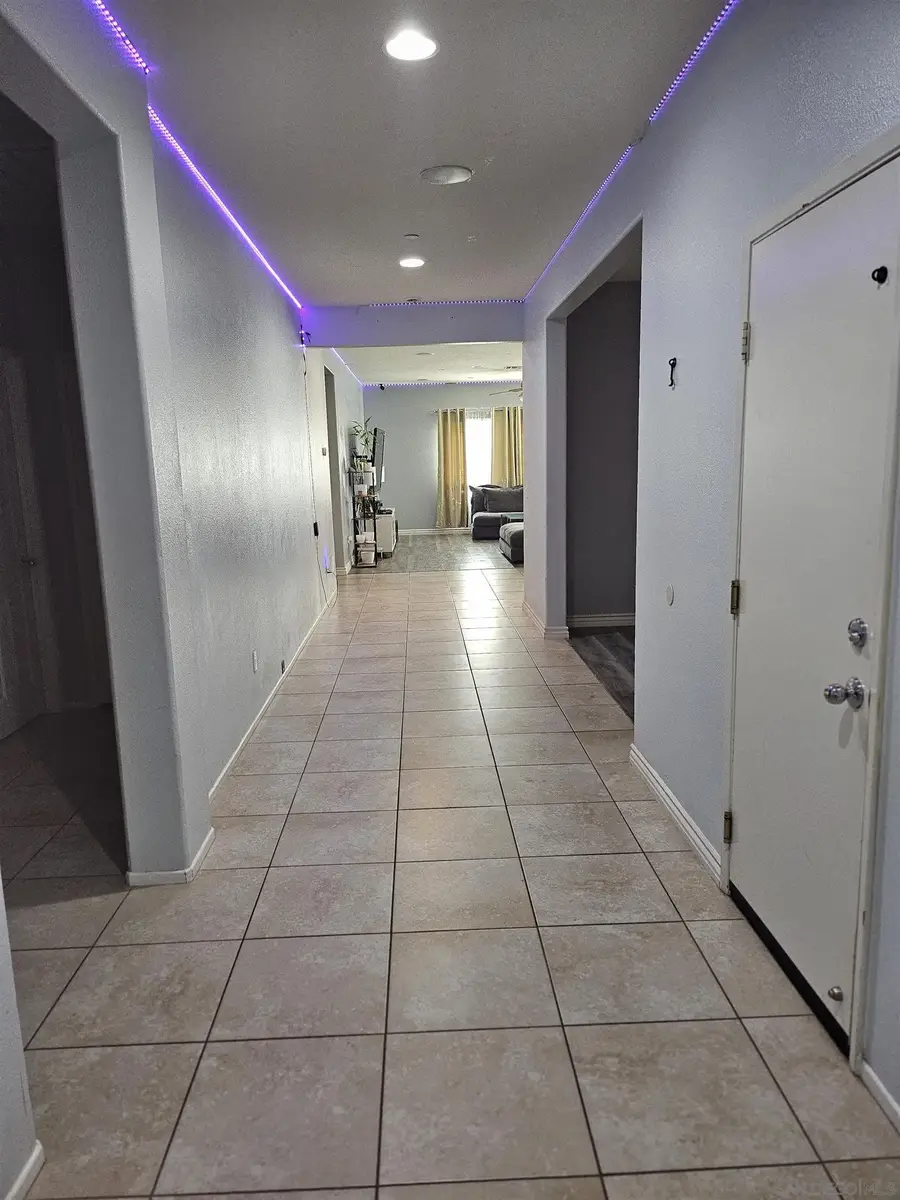 33161 Cattle Dr, Winchester, CA 92596 - #2