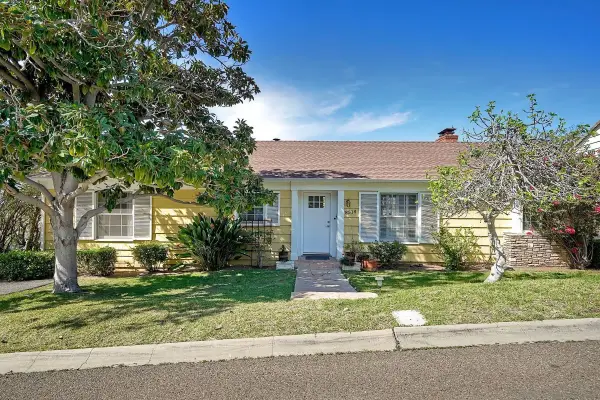 8518 Chevy Chase Dr, La Mesa, CA 91941