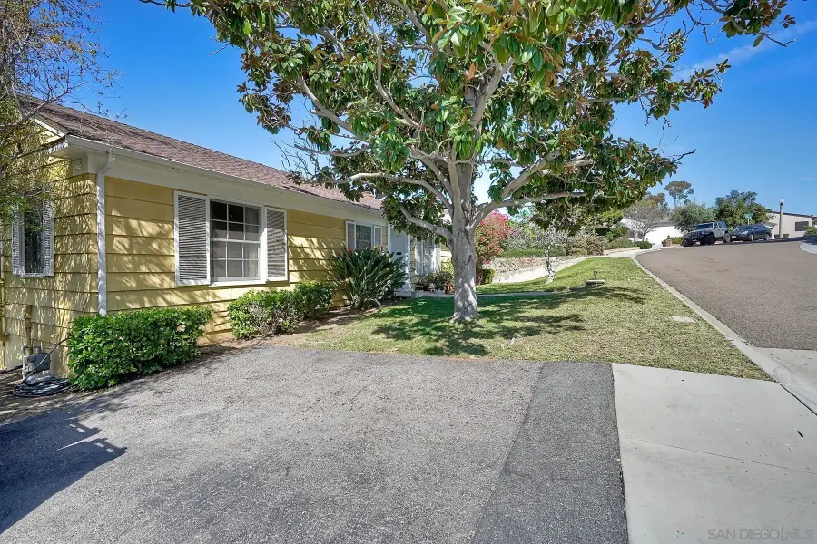 8518 Chevy Chase Dr, La Mesa, CA 91941 - #2