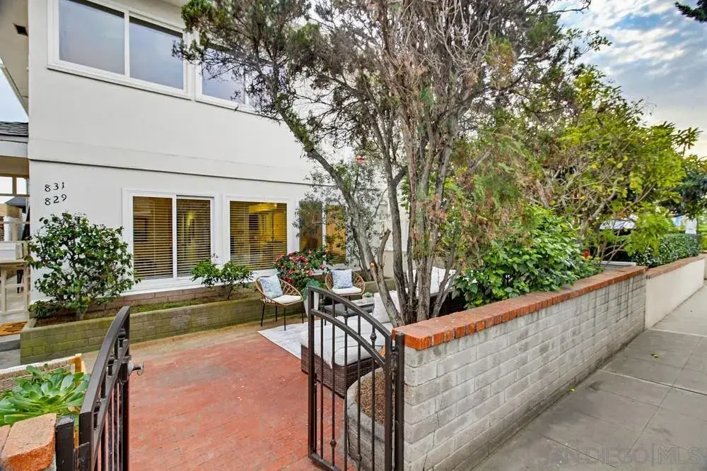 829-31 Avalon Ct, San Diego, CA 92109 - #1