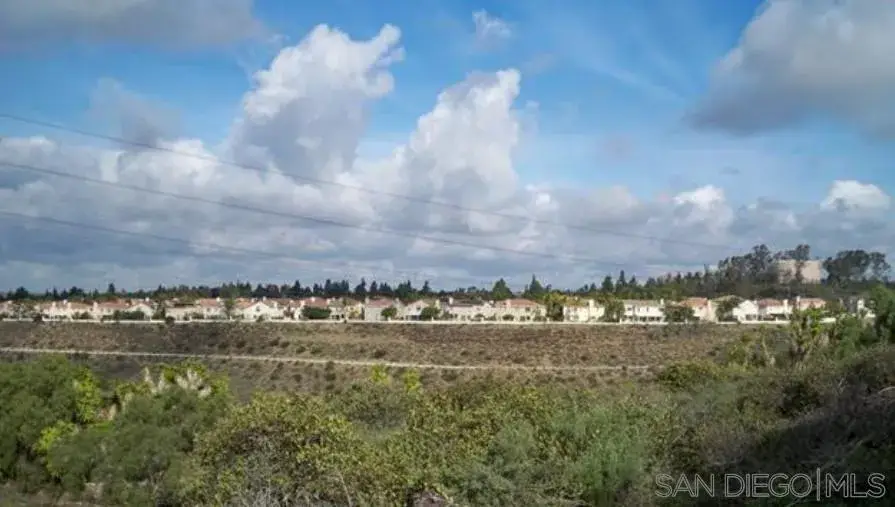 945 E J St., Chula Vista, CA 91910 - #2