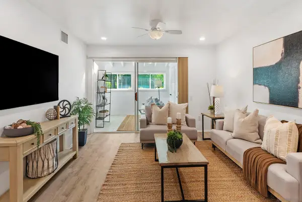 16566 Caminito Vecinos #25, San Diego, CA 92128