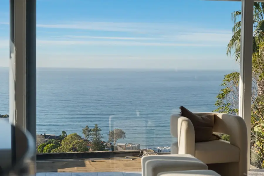 1705 Valdes Dr, La Jolla, CA 92037 - #3