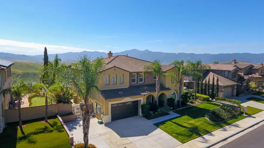 18410 Lakepointe Dr, Riverside, CA 92503 - #2