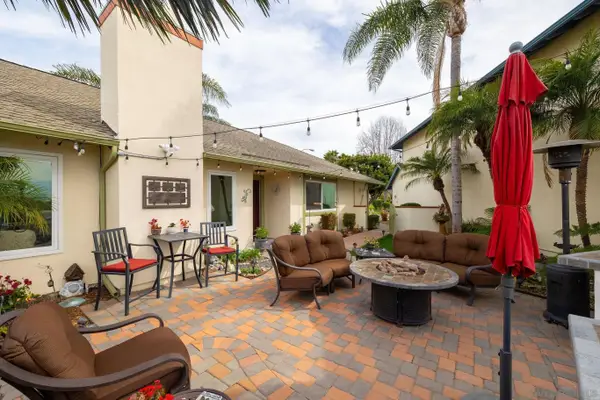 2070 Rue De La Montagne, Oceanside, CA 92054