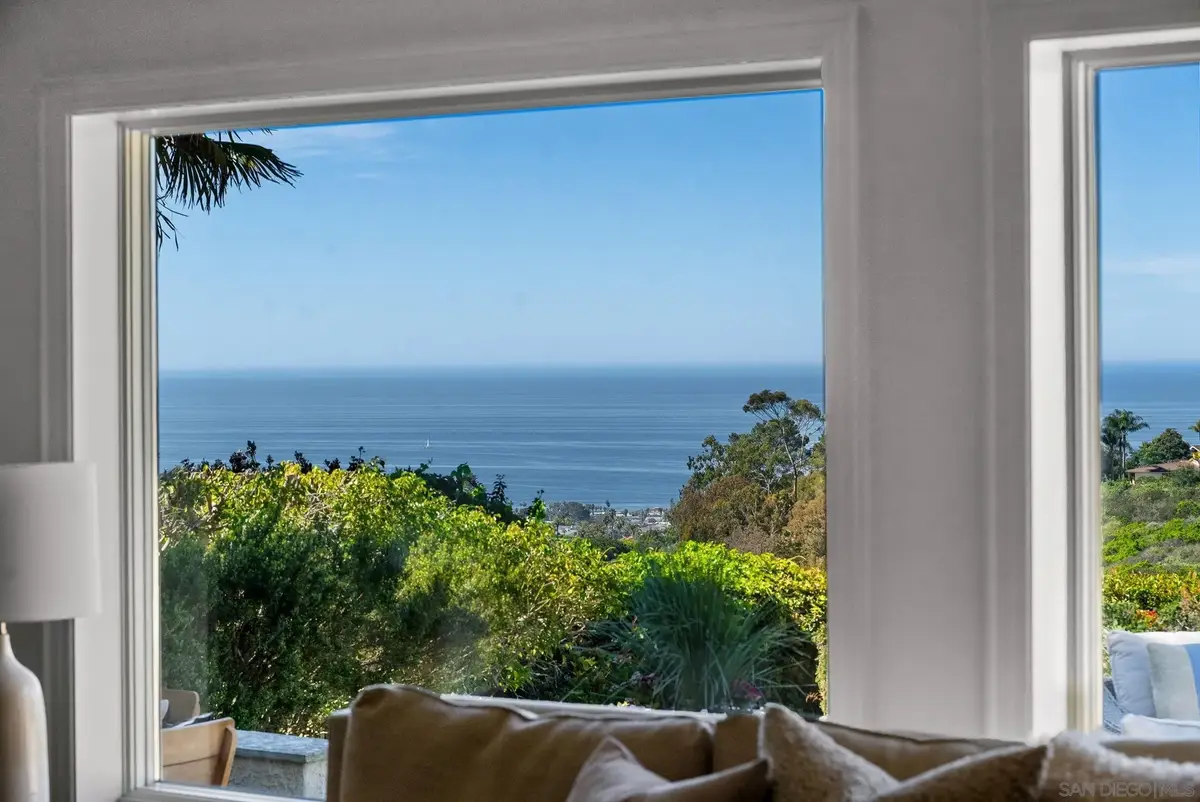 6984 Via Estrada, La Jolla, CA 92037 - #1