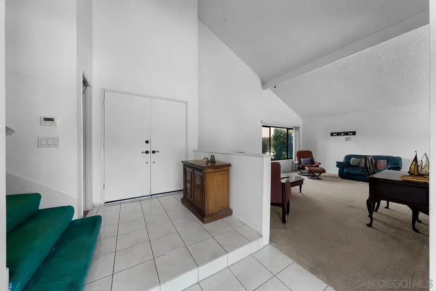 5114 Bloch St, San Diego, CA 92122 - #3