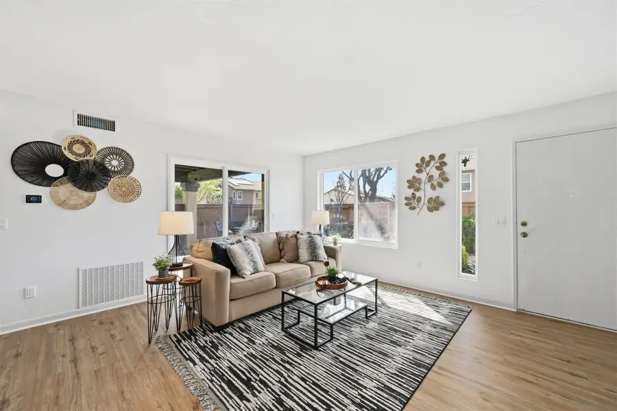 10219 Kerrigan St, Santee, CA 92071 - #3