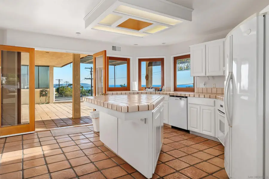 5111 Winsor Drive, San Diego, CA 92019 - #2