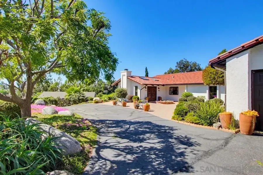 2024 Grandview Rd, Vista, CA 92084 - #2