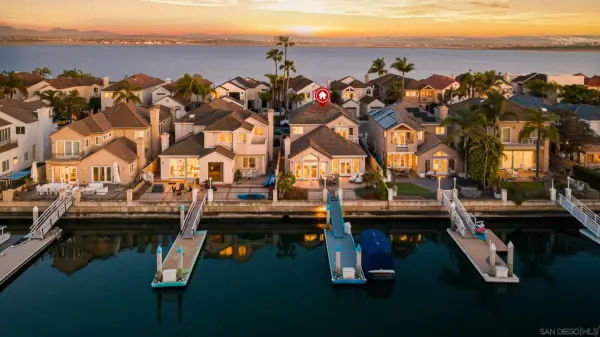 52 Spinnaker Way, Coronado, CA 92118