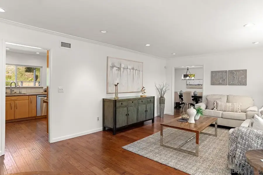 6075 Zenako Court, San Diego, CA 92122 - #3