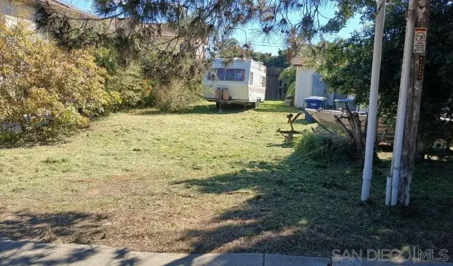 875 11th Street, Imperial Beach, CA 91932 - #3