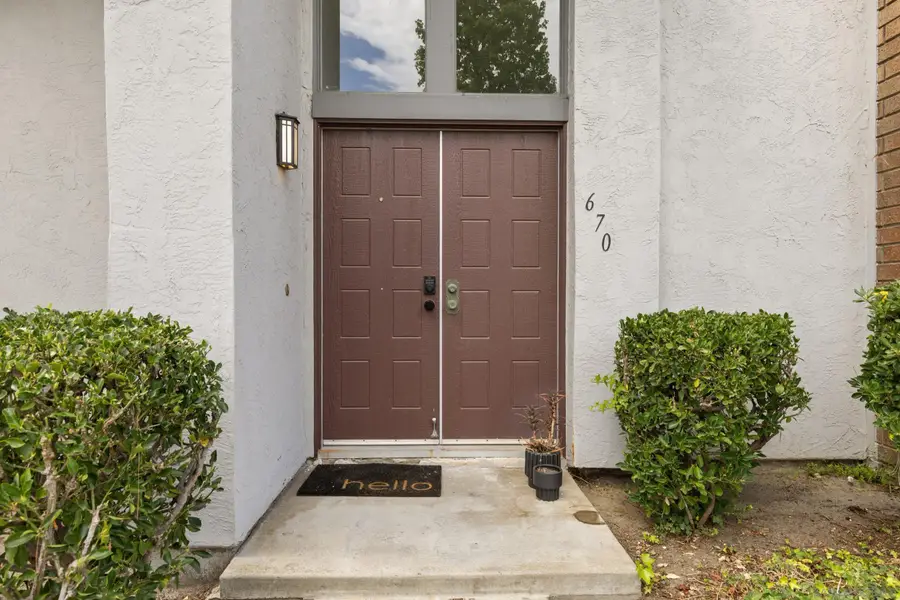 670 Kumquat Way, Oceanside, CA 92058 - #3