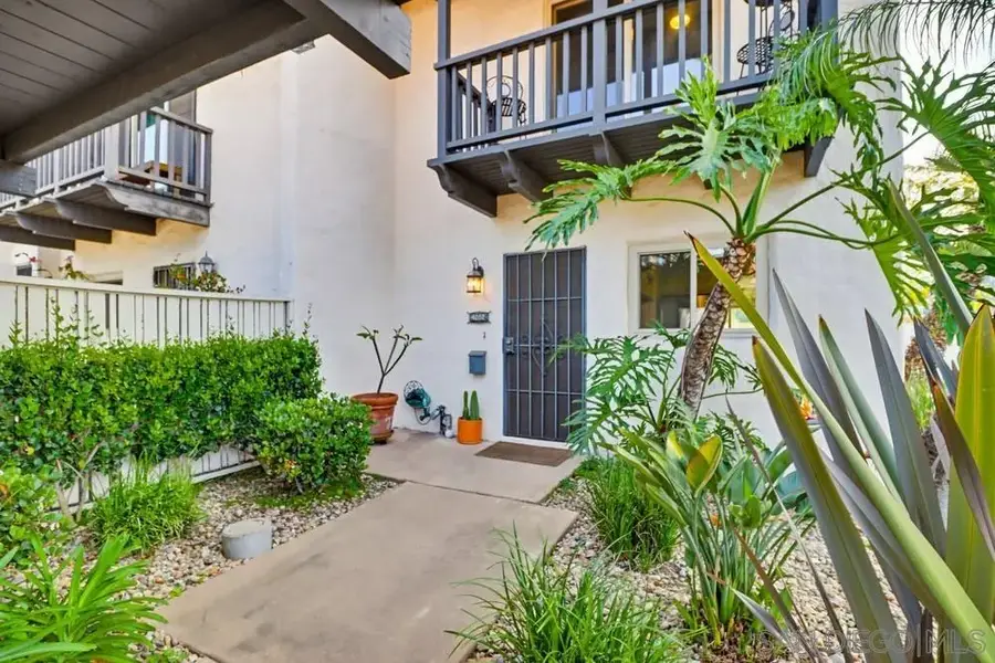 4202 Loma Riviera Ln, San Diego, CA 92110 - #3