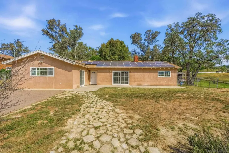 1378 Ramona St, Ramona, CA 92065 - #2