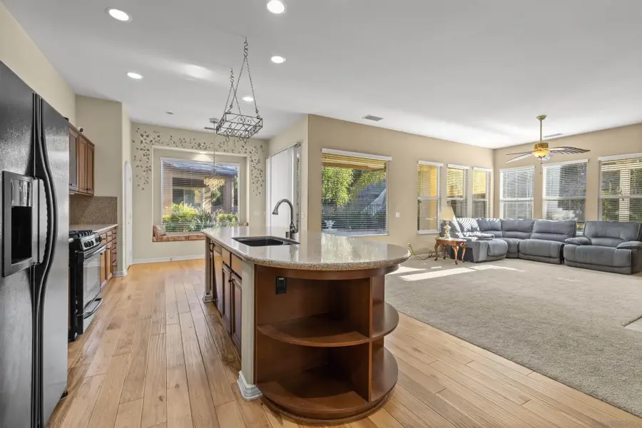 9093 Filaree Ct, Corona, CA 92883 - #2