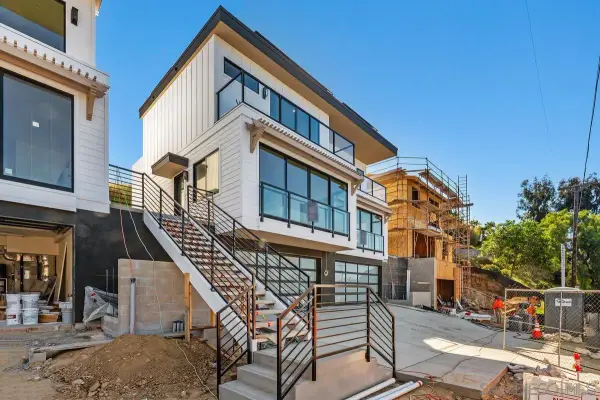 4811 Academy, Pacific Beach, CA 92109