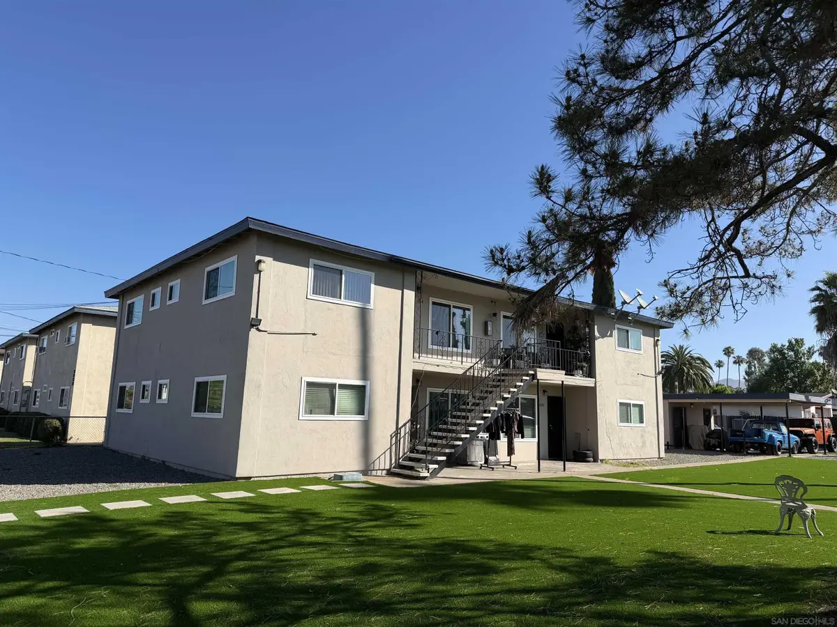 1718-24 Crofton Ln, Escondido, CA 92027 - #1