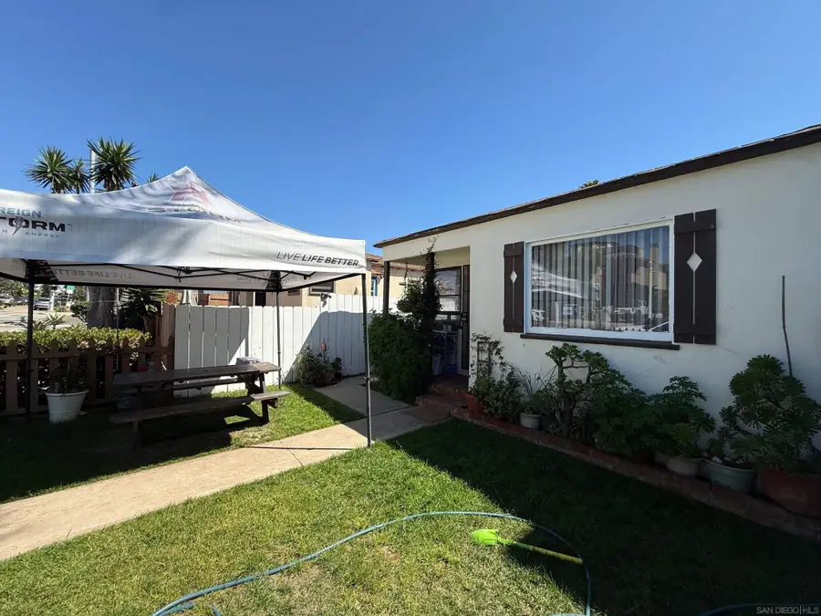 721-23 Law St, San Diego, CA 92109 - #2