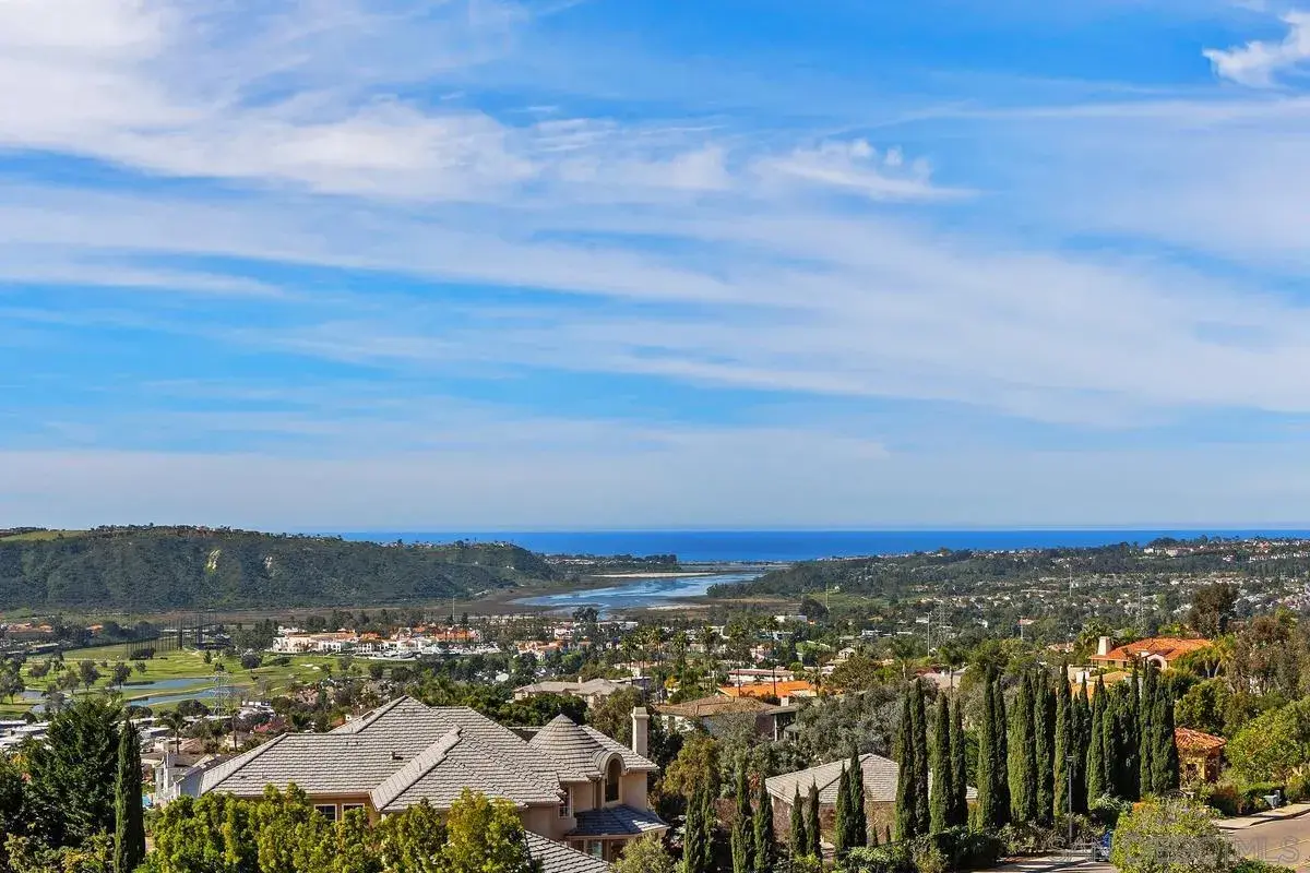 7215 El Fuerte St, Carlsbad, CA 92009 - #1