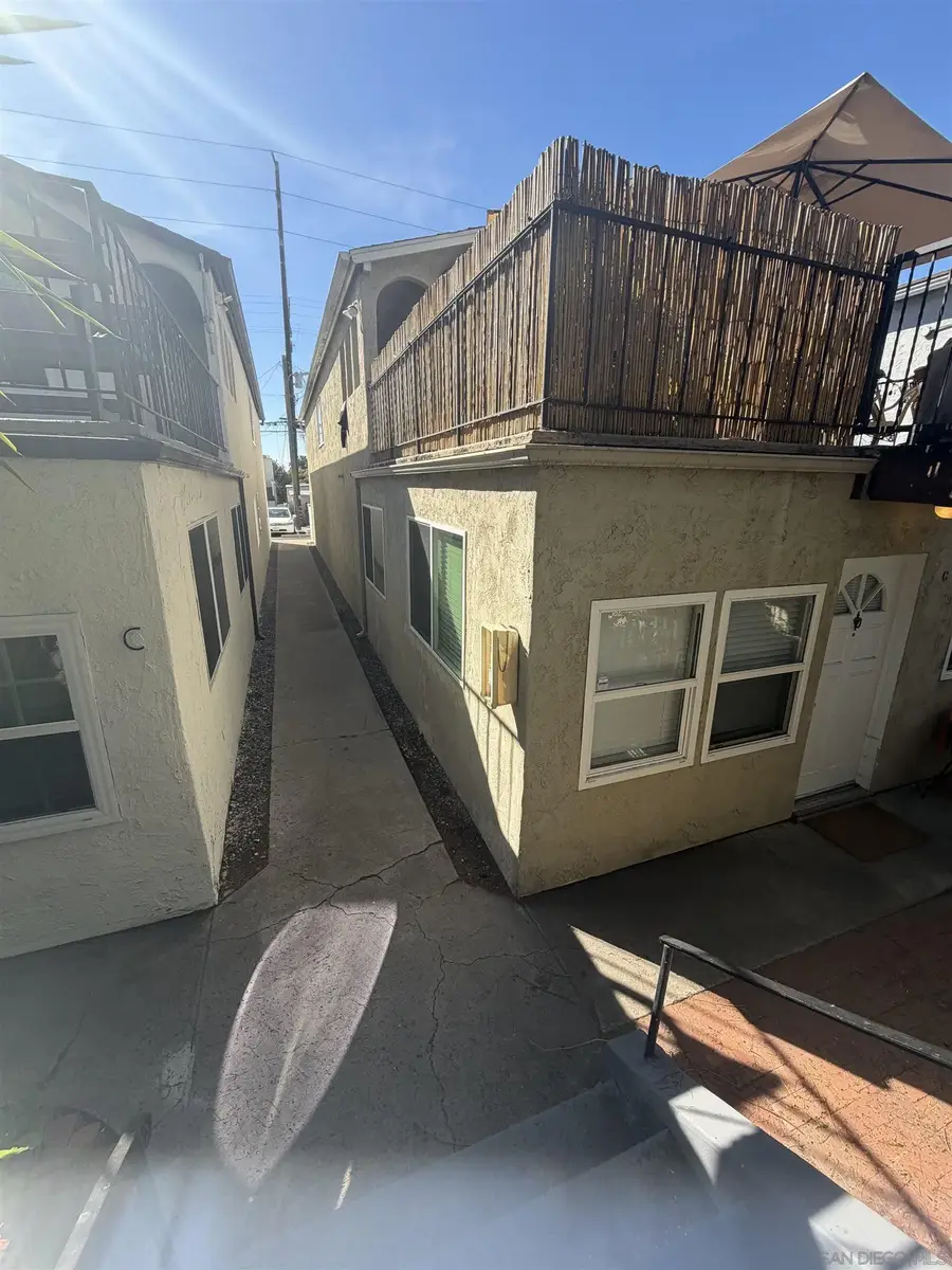 2029 Garnet, San Diego, CA 92109 - #2