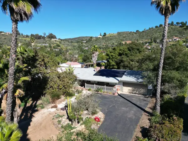 26327 N Broadway, Escondido, CA 92026
