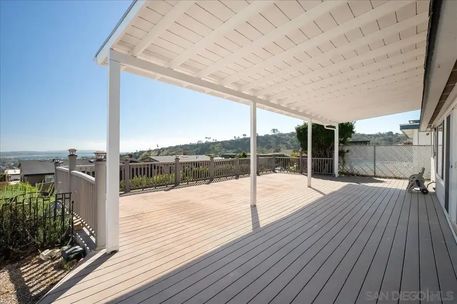 3027 Hunrichs Way, San Diego, CA 92117 - #3