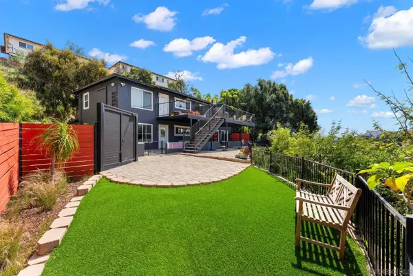 801-807 Torrance Street, San Diego, CA 92103