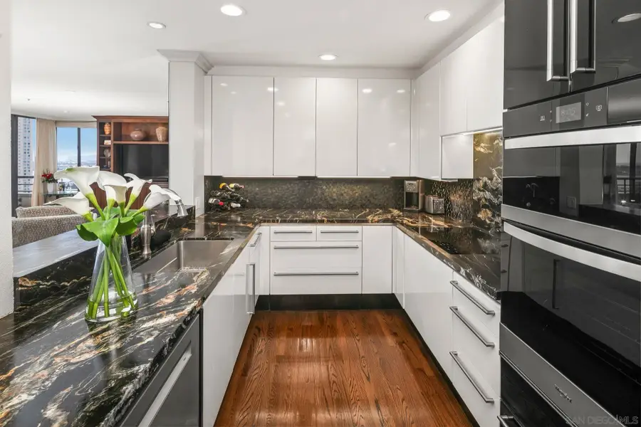 700 Front St #1303, San Diego, CA 92101 - #3