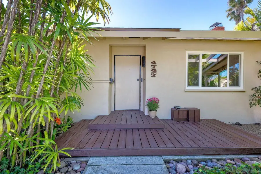 4727 Mount Frissell Drive, San Diego, CA 92117 - #2