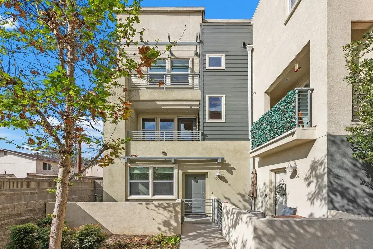 328 Antoni Glen #1006, Escondido, CA 92025 - #1