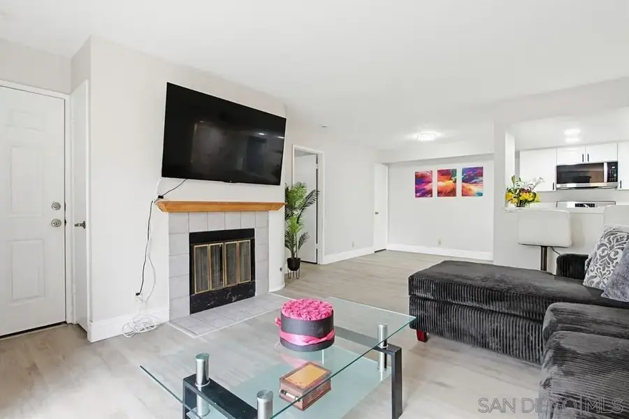 9418 Twin Trails Dr #102, San Diego, CA 92129 - #2